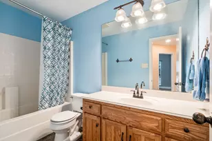 325 Village Pkwy, Crowley, TX 76036 - Photo 20