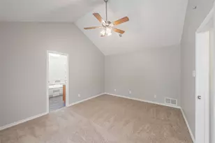 4052 La Costa Ct, Irving, TX 75038 - Photo 16