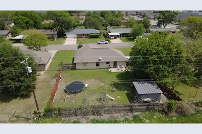 1004 Clover Street, Bellmead, TX 76705 - Photo 20