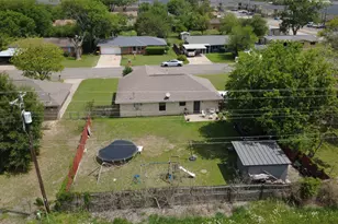 1004 Clover St, Bellmead, TX 76705 - Photo 20