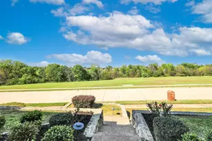 6320 Wolf Ridge Dr, Plano, TX 75024 - Photo 2