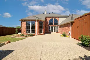 6320 Wolf Ridge Dr, Plano, TX 75024 - Photo 4