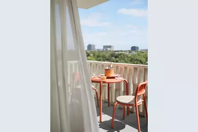 3701 Turtle Creek Boulevard #8EF, Dallas, TX 75219 - Photo 28