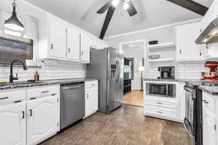 3918 Tracey Trail, Rowlett, TX 75088 - Photo 2