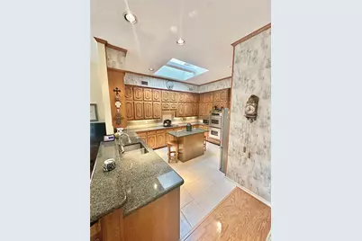 16022 Chalfont Circle, Dallas, TX 75248 - Photo 14