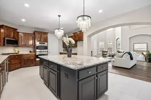 1308 Kerrville Dr, Allen, TX 75013 - Photo 10