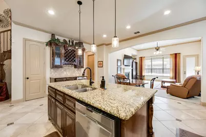 2281 Jaguar Drive, Frisco, TX 75033 - Photo 6