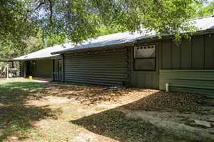 2731 Garrett Ln, China Spring, TX 76633 - Photo 14