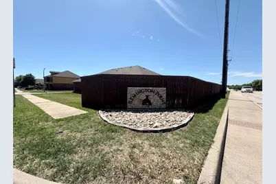 616 Stirrup Bar Drive, Fort Worth, TX 76179 - Photo 2