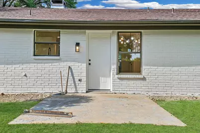 4728 Meadow Trail Drive, Dallas, TX 75236 - Photo 18