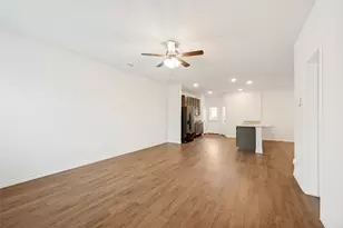 5569 Willamette Dr, Fort Worth, TX 76119 - Photo 8