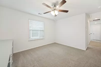 5569 Willamette Drive, Fort Worth, TX 76119 - Photo 20