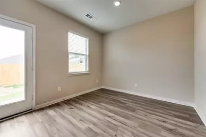 291 Wandering Stream Way, Princeton, TX 75407 - Photo 6