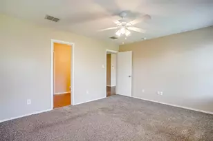 1108 Cottonwood Dr, Crowley, TX 76036 - Photo 8