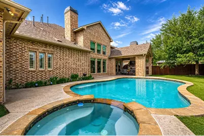 3853 Greenbrier Drive, Frisco, TX 75033 - Photo 36