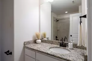 3853 Greenbrier Dr, Frisco, TX 75033 - Photo 32