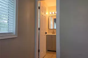 6227 Bowling Brook Dr, Dallas, TX 75241 - Photo 20