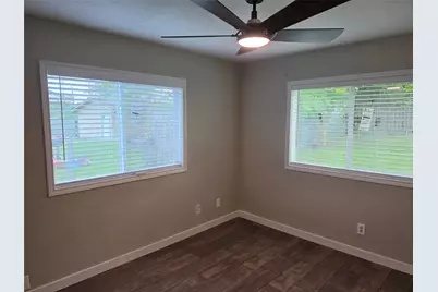 6227 Bowling Brook Drive, Dallas, TX 75241 - Photo 16