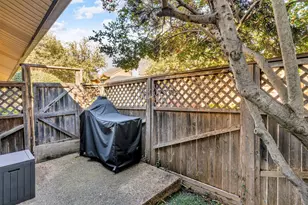 3288 Lakenheath Pl, Dallas, TX 75204 - Photo 28