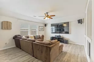 8233 Delafield Dr, Fort Worth, TX 76131 - Photo 14