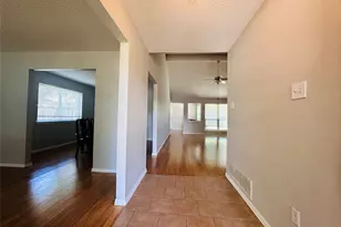 3117 Kingswood Dr, Garland, TX 75040 - Photo 4