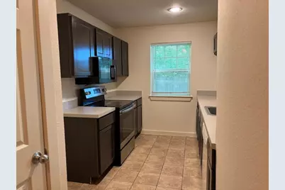 4744 Stokes Street, Dallas, TX 75216 - Photo 6