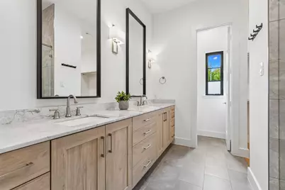 1228 Haines Avenue, Dallas, TX 75208 - Photo 20