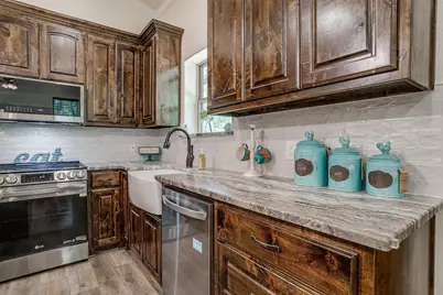 313 Broken Rd Road, Perrin, TX 76486 - Photo 10