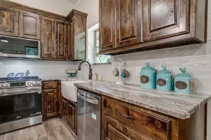 313 Broken Rd Rd, Perrin, TX 76486 - Photo 10