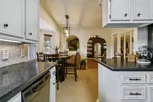 6917 Smithfield Rd, North Richland Hills, TX 76182 - Photo 12