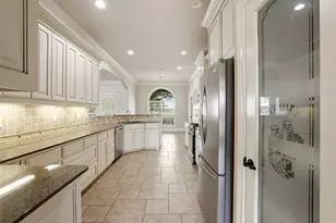 408 Seasons W, Sherman, TX 75092 - Photo 18