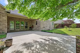 408 Seasons W, Sherman, TX 75092 - Photo 32