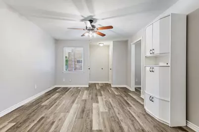 201 Wofford Way, Saginaw, TX 76179 - Photo 10