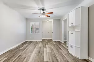 201 Wofford Way, Saginaw, TX 76179 - Photo 10