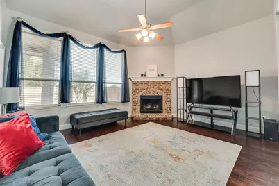 221 Bluefinch Drive, Little Elm, TX 75068 - Photo 4