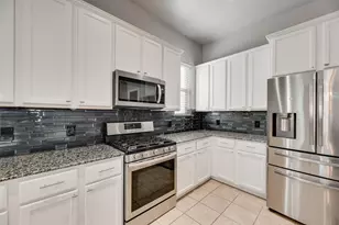 221 Bluefinch Dr, Little Elm, TX 75068 - Photo 12