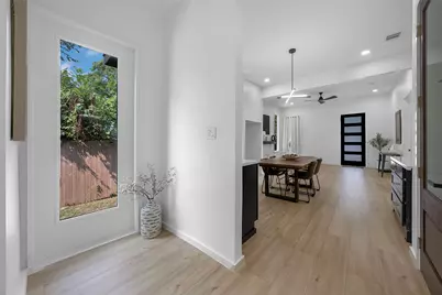 3608 Metropolitan Avenue, Dallas, TX 75210 - Photo 16