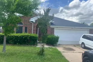 6002 Rising Meadow Dr, Arlington, TX 76018 - Photo 6