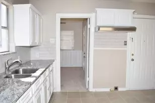 4900 Morris Ave, Fort Worth, TX 76103 - Photo 10