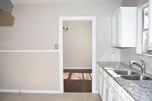 4900 Morris Ave, Fort Worth, TX 76103 - Photo 8