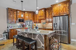 592 Old Agnes Rd, Weatherford, TX 76088 - Photo 6