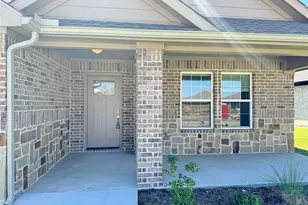 703 Moseley Ln, Greenville, TX 75402 - Photo 2
