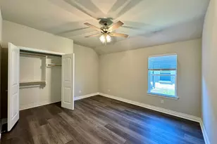 703 Moseley Ln, Greenville, TX 75402 - Photo 14