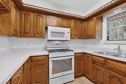 213 Gregory Drive, DeSoto, TX 75115 - Photo 14