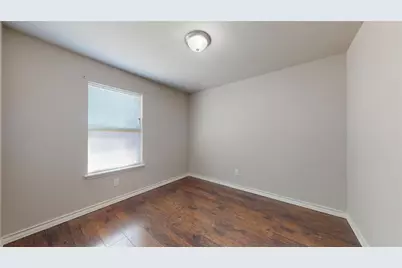 2104 Daniel Street, Fort Worth, TX 76104 - Photo 8