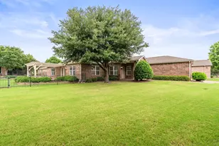 7719 Oakland Hills Ln, Frisco, TX 75036 - Photo 2