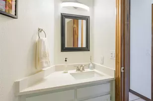 925 Spring Brook Dr, Allen, TX 75002 - Photo 4