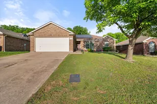 713 Green Acres Ln, Midlothian, TX 76065 - Photo 2