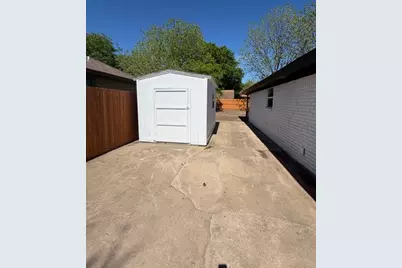 108 Amory Drive, Benbrook, TX 76126 - Photo 26