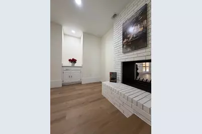 108 Amory Drive, Benbrook, TX 76126 - Photo 4